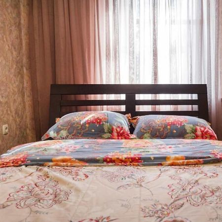 Apartment In Deribasovskay Street 20 Odessa Dış mekan fotoğraf